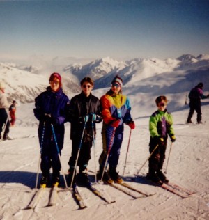 me skiing with babes 001